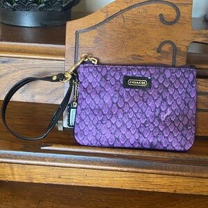 Coach Taylor Snake Print Satin Wristlet 🆕